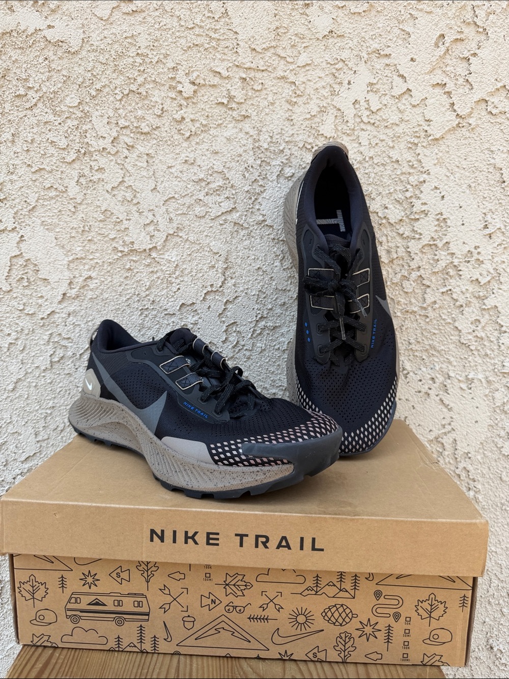 Nike Pegasus Trail 3 Running Shoe Size 11